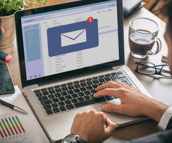 Formation prendre du recul émotionnel et répondre aux emails avec diplomatie